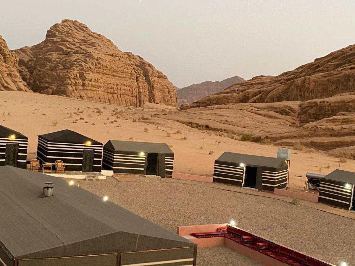 Zarb Desert Camp Вади-Рам Экстерьер фото